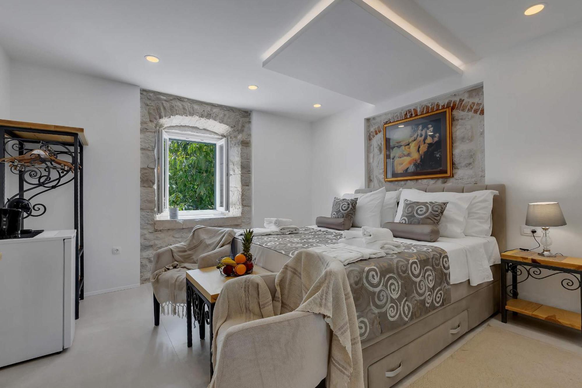 Luxury Rooms Palace B&B Makarska Exterior foto